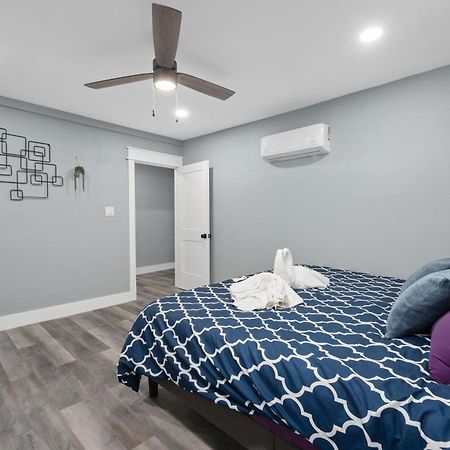 Elegant 2Br Apt Near Med Center With Free Park Houston Eksteriør billede